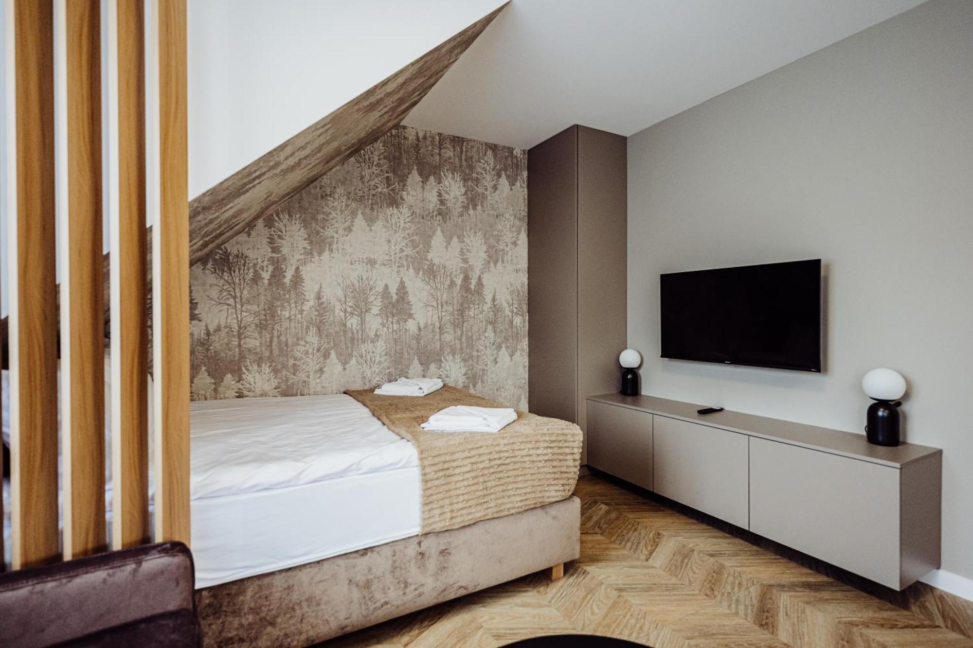 Cristalview Stay&Relax - Luksusowe Apartamenty- Zewnetrzne Jacuzzi- Przyjazne Dla Rodzin - Zwierzeta Akceptowane 포드고르진 외부 사진
