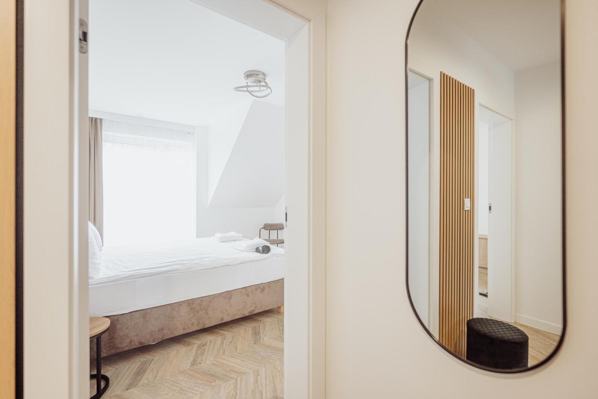 Cristalview Stay&Relax - Luksusowe Apartamenty- Zewnetrzne Jacuzzi- Przyjazne Dla Rodzin - Zwierzeta Akceptowane 포드고르진 외부 사진