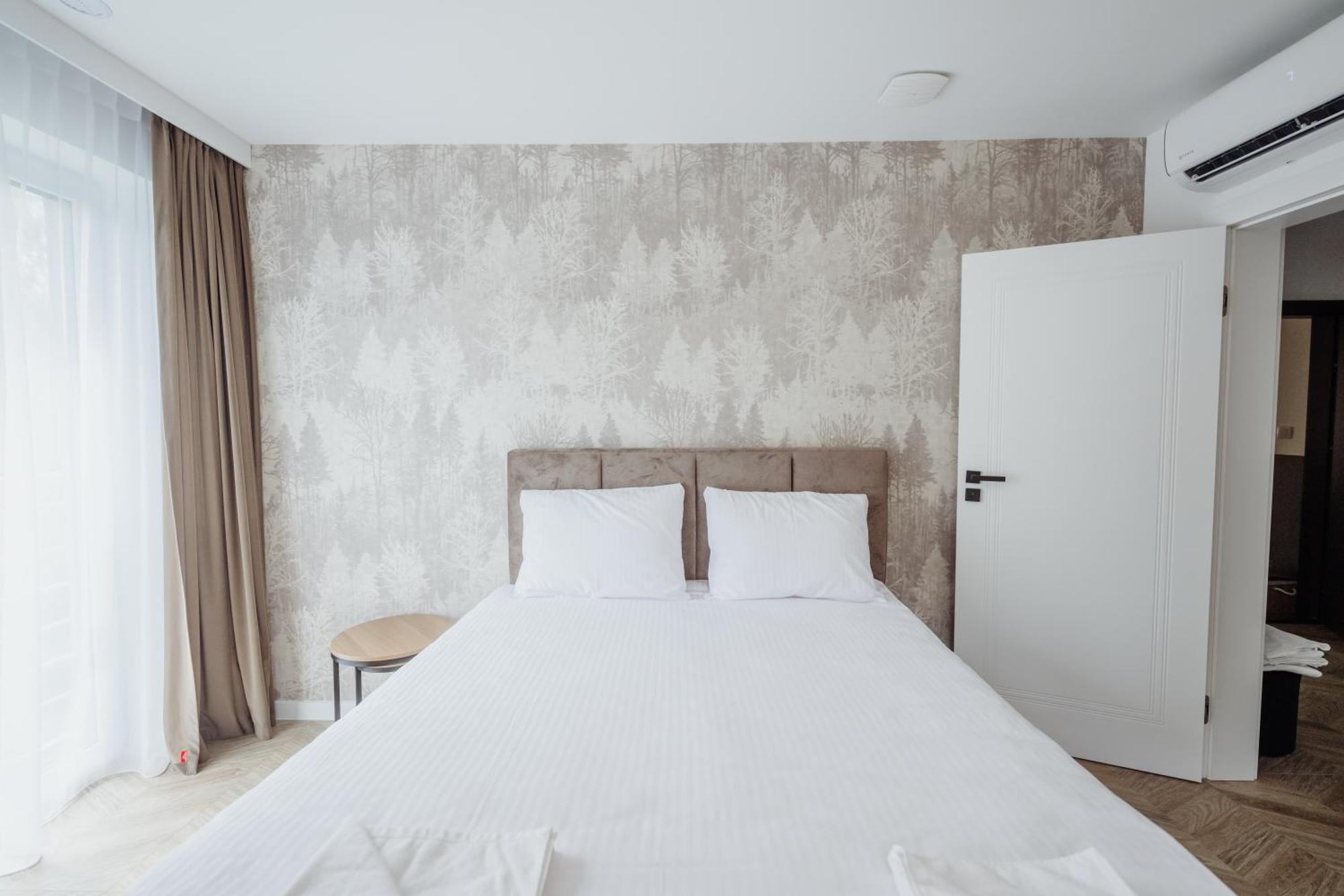 Cristalview Stay&Relax - Luksusowe Apartamenty- Zewnetrzne Jacuzzi- Przyjazne Dla Rodzin - Zwierzeta Akceptowane 포드고르진 외부 사진